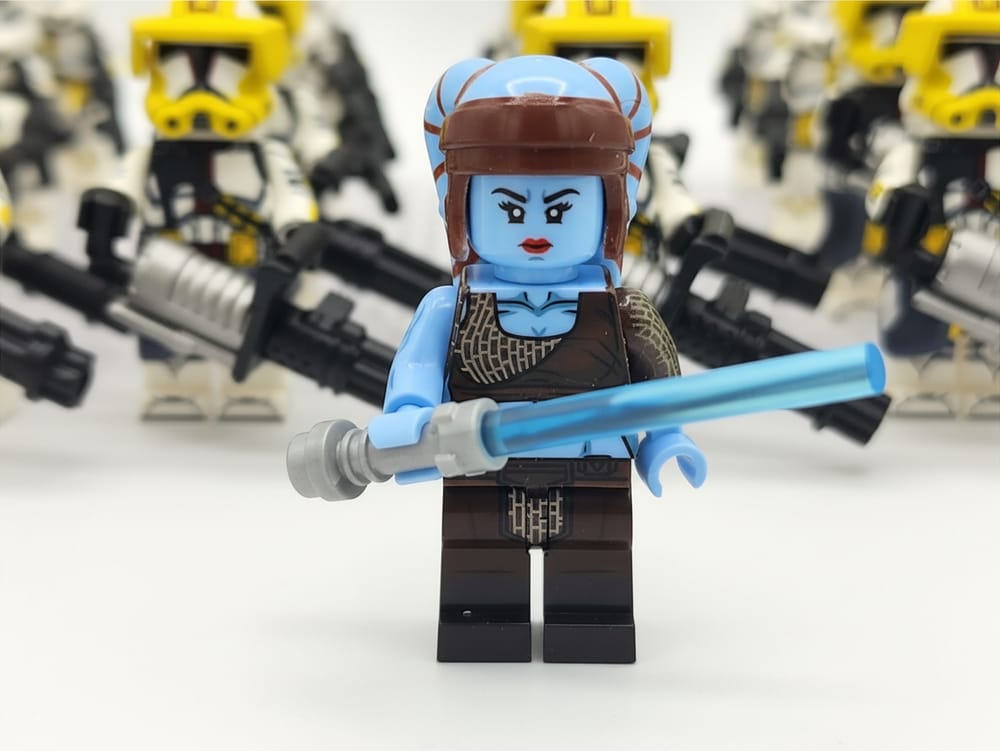 Source: cdn.shopify.com Aayla Secura and the 327th Heavy Clone Troopers – Aayla Secura