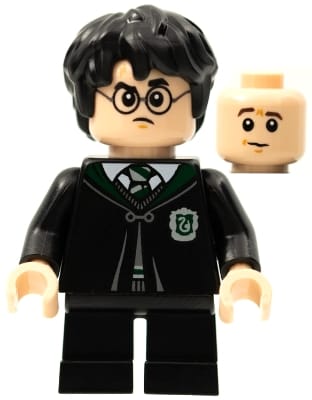 Harry Potter - Black Slytherin Robe and Short Legs (Gregory Goyle Transformation)