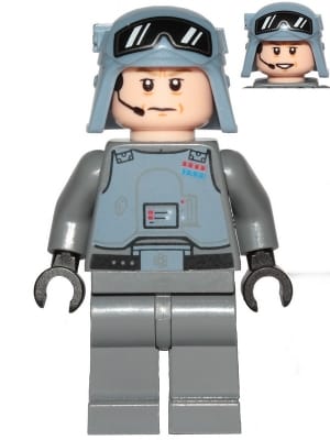 Source: BrickLink General Maximillian Veers - Chest Armor, Sand Blue Helmet with Goggles Pattern, Plain Legs