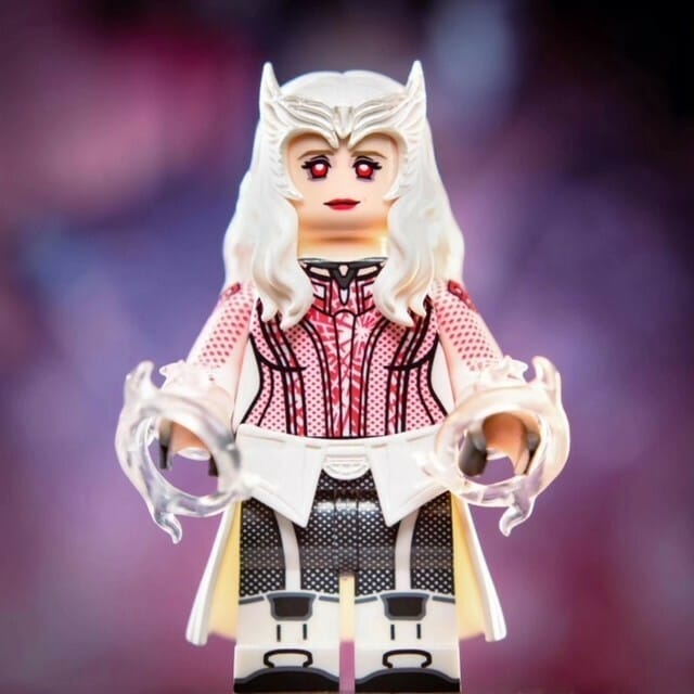 Scarlet Witch (White)