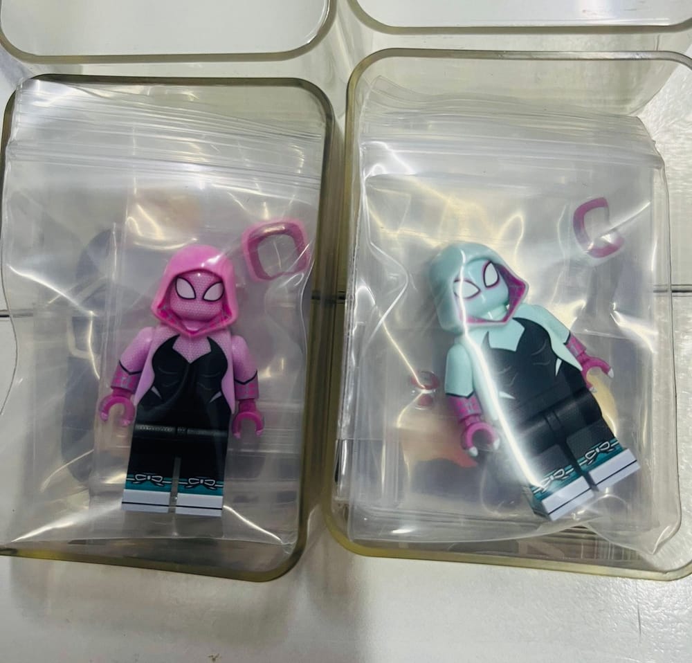 Gwen V2 (Variant) – Pink